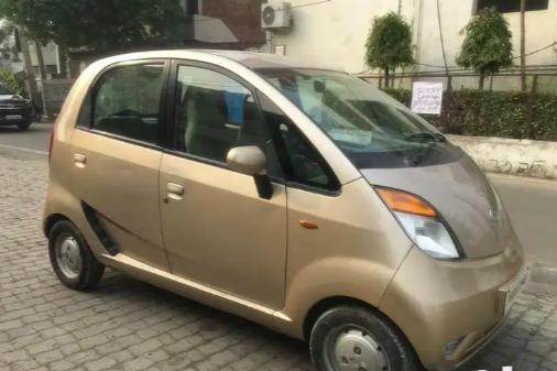 Tata Nano LX 2010