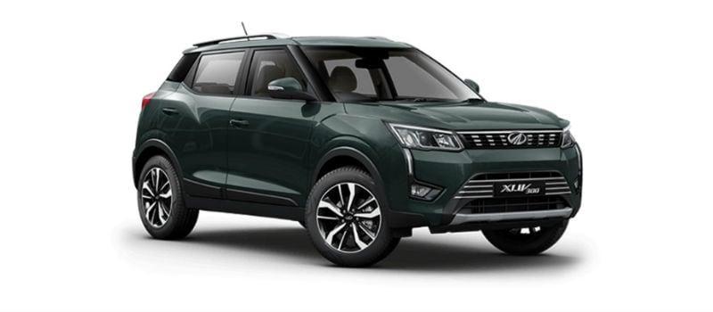 Mahindra XUV300 W8 (O) AMT Diesel 2022