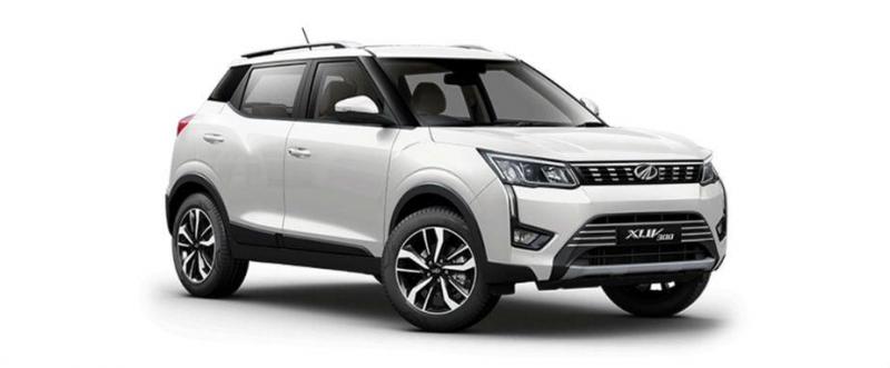 Mahindra XUV300 W8 (O) Petrol 2022
