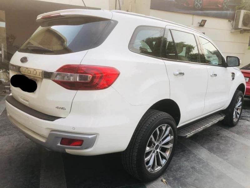 Ford Endeavour Titanium 3.2 4x4 AT 2019