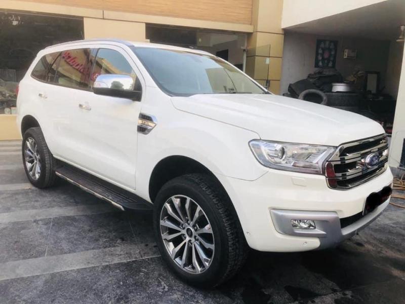 Ford Endeavour Titanium 3.2 4x4 AT 2019