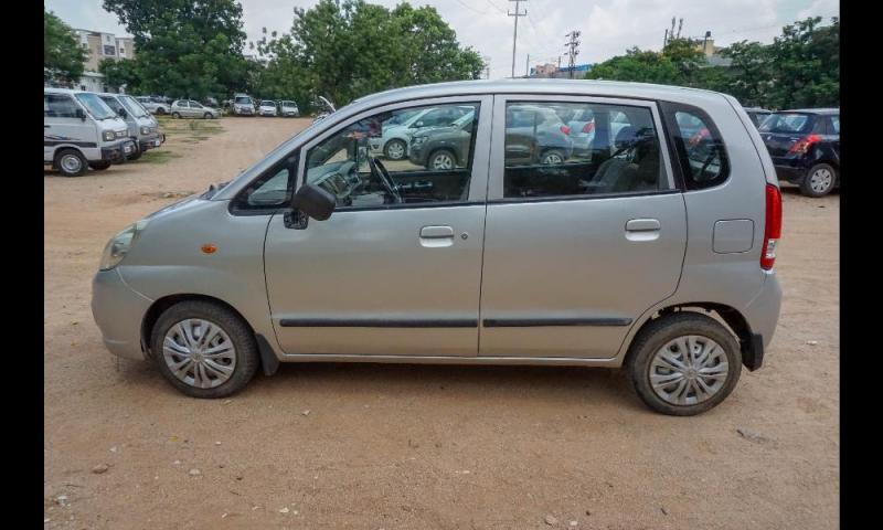 Maruti Suzuki Zen Estilo LXi 2010