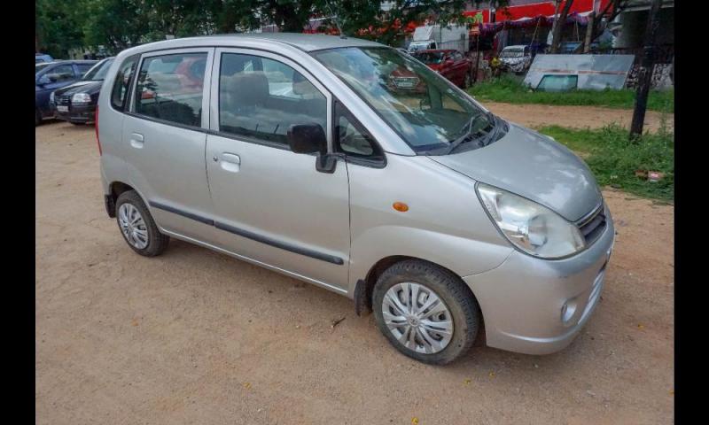 Maruti Suzuki Zen Estilo LXi 2010