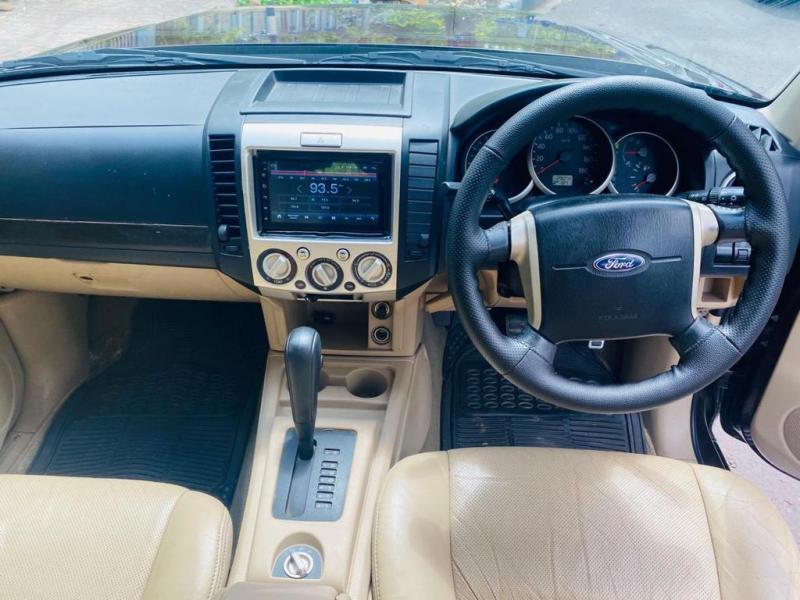 Ford Endeavour 3.0L 4X4 AT 2010