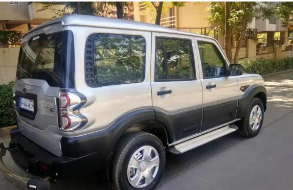 Mahindra Scorpio S4 Plus 2017