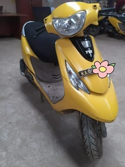 Used TVS Scooty Zest 110cc 2019 Model (PID-1419190231) Scooter for Sale ...