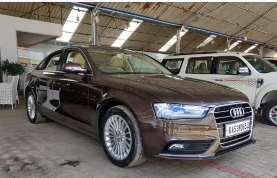 Audi A4 35 TDI Premium + Sunroof 2016