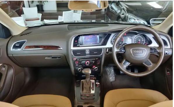 Audi A4 35 TDI Premium + Sunroof 2016