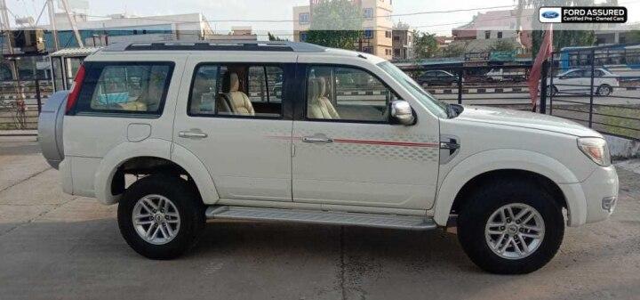 Ford Endeavour 3.0L 4X4 AT 2012