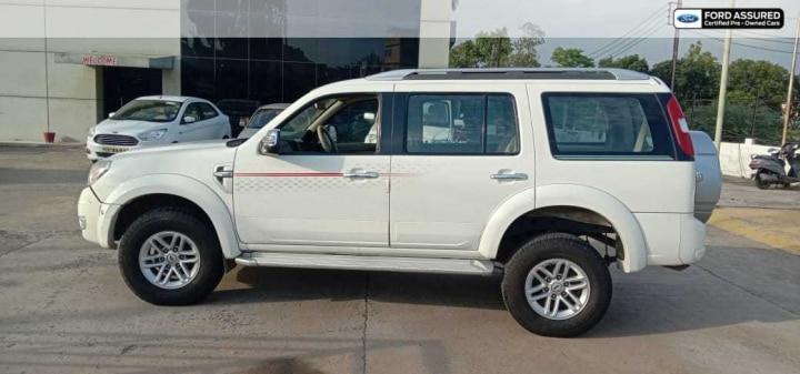 Ford Endeavour 3.0L 4X4 AT 2012