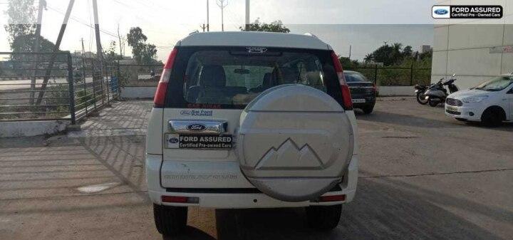 Ford Endeavour 3.0L 4X4 AT 2012