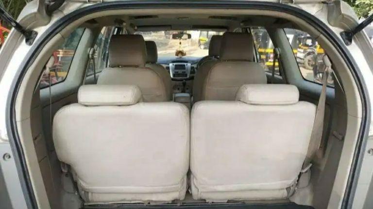 Toyota Innova 2.5 ZX 7 STR BS IV 2015