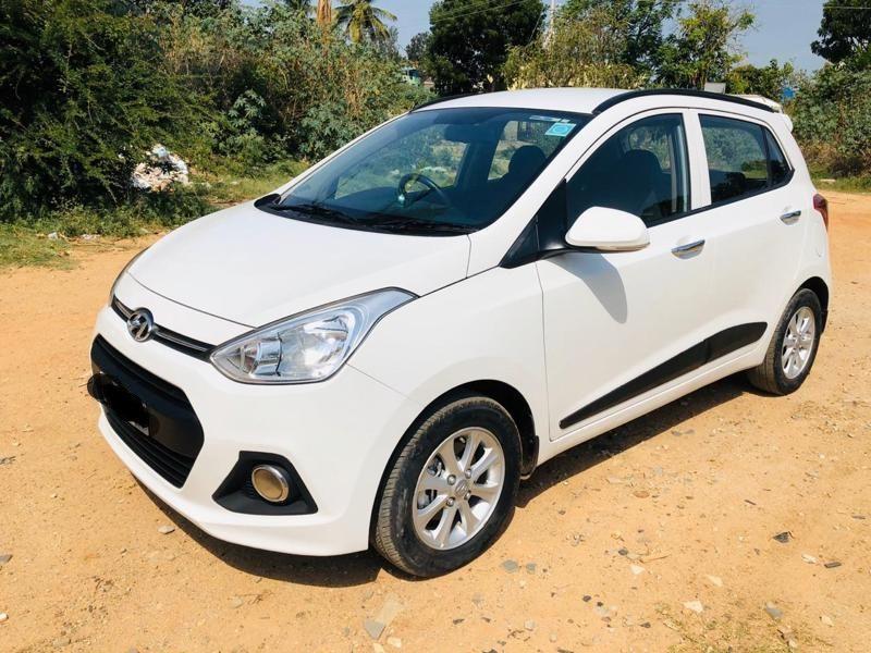 Hyundai i10 Sportz 1.2 2011