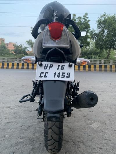 TVS Apache RTR 160cc White Race Edition 2018