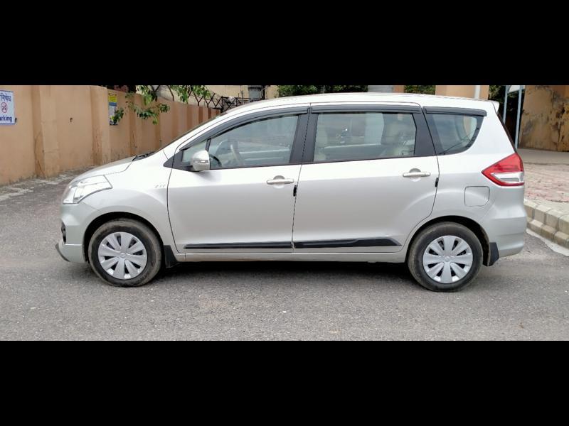 Maruti Suzuki Ertiga VXi CNG 2017