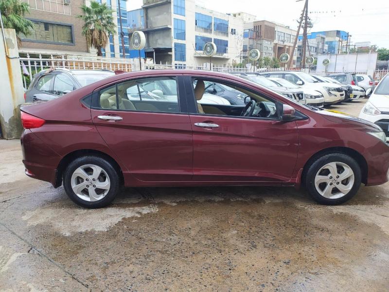 Honda City 1.5 V MT 2017