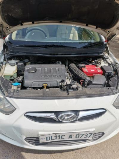 Hyundai Verna 1.6 CRDI SX (O) AT 2012