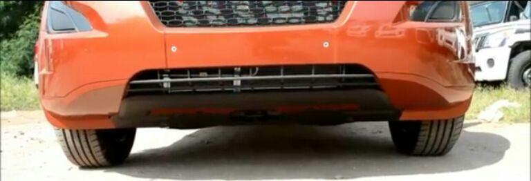 Mahindra XUV500 W10 1.99 2015