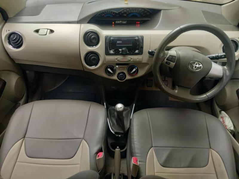 Toyota Etios Liva VX 2014