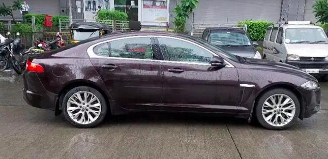 Jaguar XF S V6 2012
