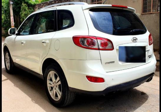 Hyundai Santa Fe 4WD 2011