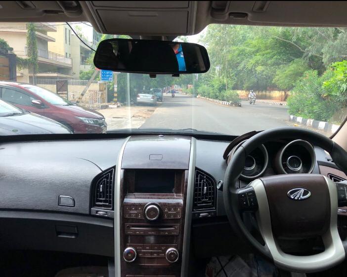 Mahindra XUV500 W6 2014