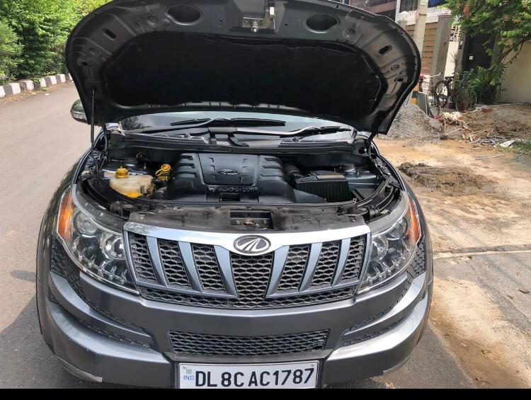 Mahindra XUV500 W6 2014
