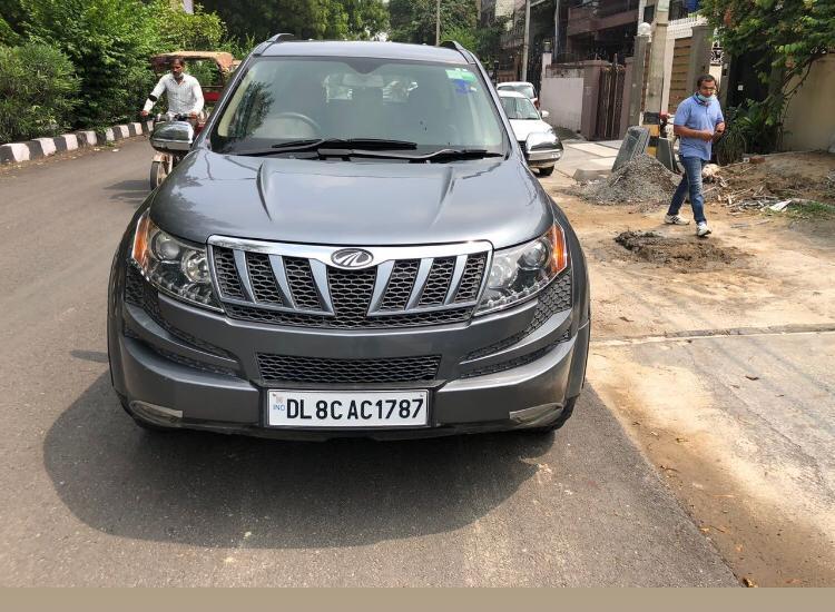 Mahindra XUV500 W6 2014