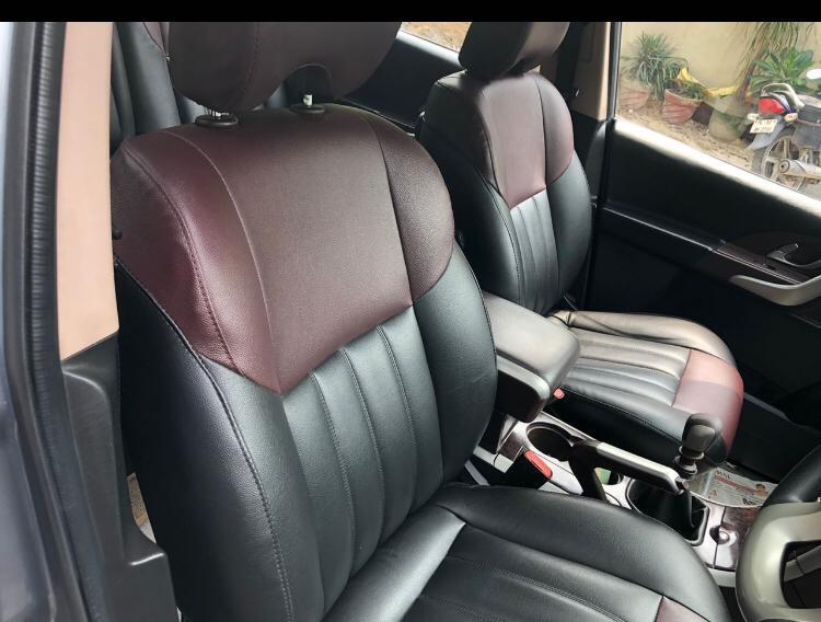 Mahindra XUV500 W6 2014