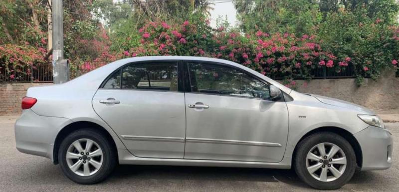 Toyota Corolla Altis 1.8 VL 2011