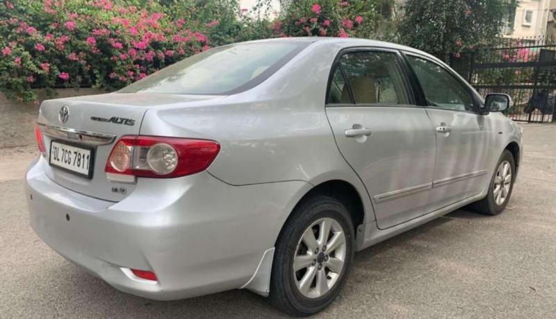 Toyota Corolla Altis 1.8 VL 2011