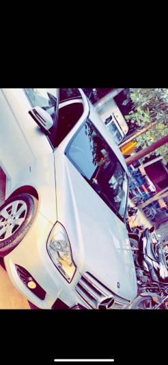 Mercedes-Benz C-Class 220 BlueEfficiency 2013