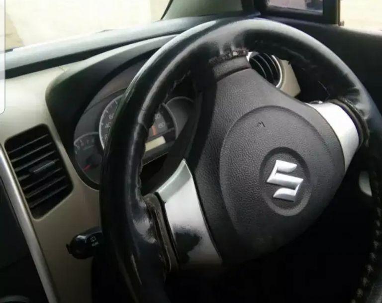 Maruti Suzuki Swift DZire VXi 2012