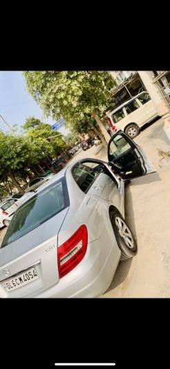 Mercedes-Benz C-Class 220 BlueEfficiency 2013