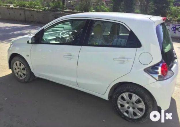 Honda Brio S MT O 2013