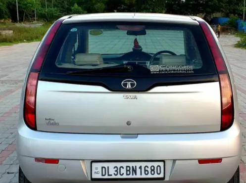 Tata Indica Vista Aura ABS Quadrajet BS-III 2011