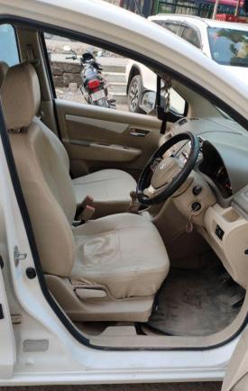 Maruti Suzuki Ertiga VXi CNG 2016