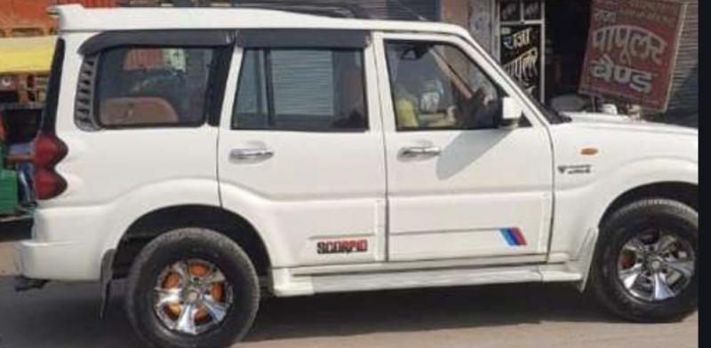 Mahindra Scorpio M2DI 2013
