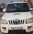 Mahindra Scorpio M2DI 2013