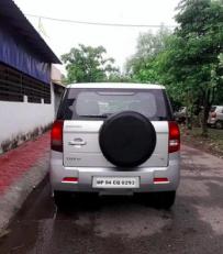 Mahindra TUV300 T6 2015