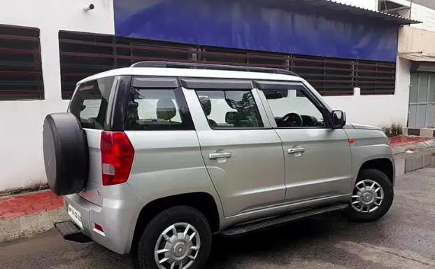 Mahindra TUV300 T6 2015