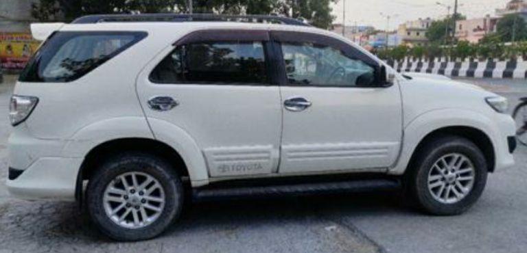 Toyota Fortuner 3.0 4x4 AT 2012