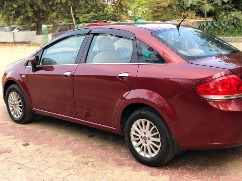 Fiat Linea EMOTION 1.4 2009