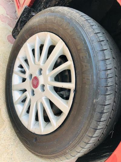 Fiat Linea EMOTION 1.4 2009