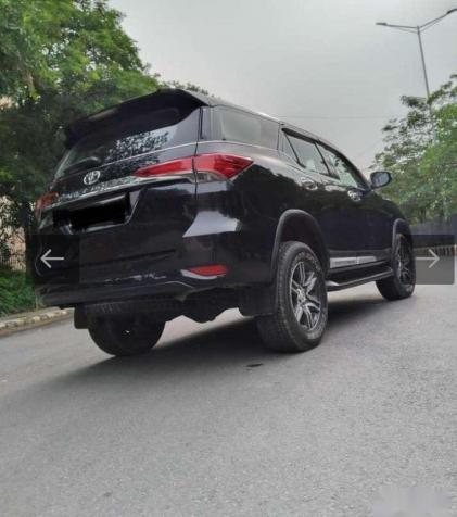 Toyota Fortuner 2.8 4x4 MT 2017
