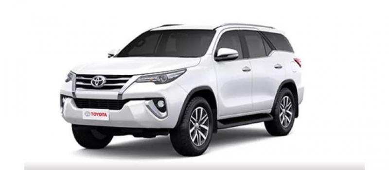 Toyota Fortuner 2.7 4x2 MT 2022
