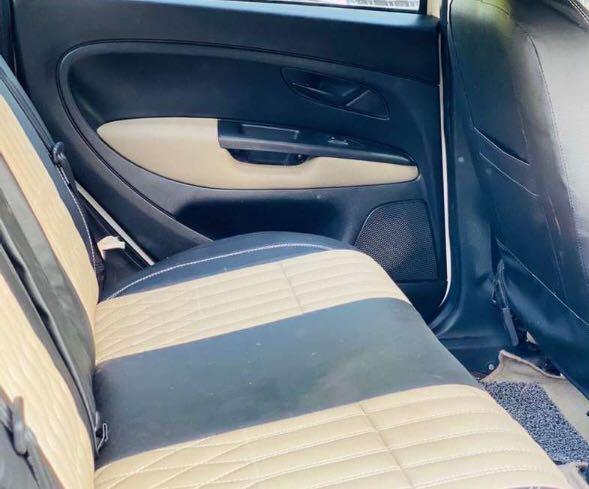 Fiat Linea EMOTION 1.3 L ADVANCED MULTIJET 2011