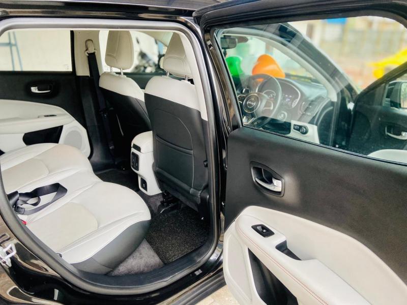 Jeep Compass Limited (O) 2.0 Diesel 4x4 2017