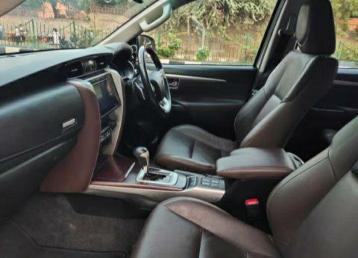Toyota Fortuner 2.8 4x2 AT 2019