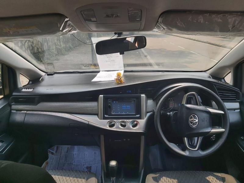 Toyota Innova Crysta 2.4 ZX 7 STR 2017